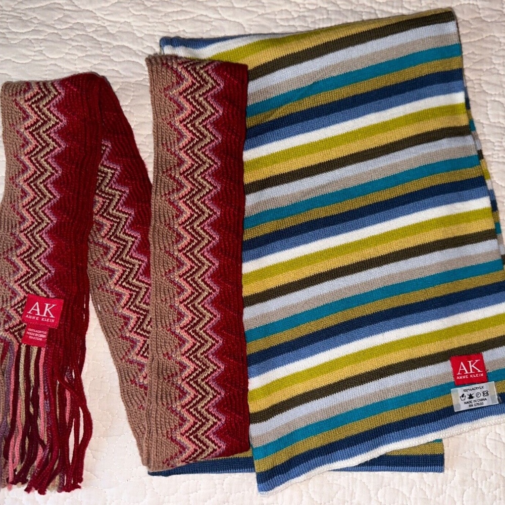 Vintage Anne Klein II By Aris Sweater Knit Scarf Floral Acrylic Wool Cream Blue